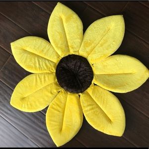 BLOOMING BATH | Yellow Flower Baby Bath Seat